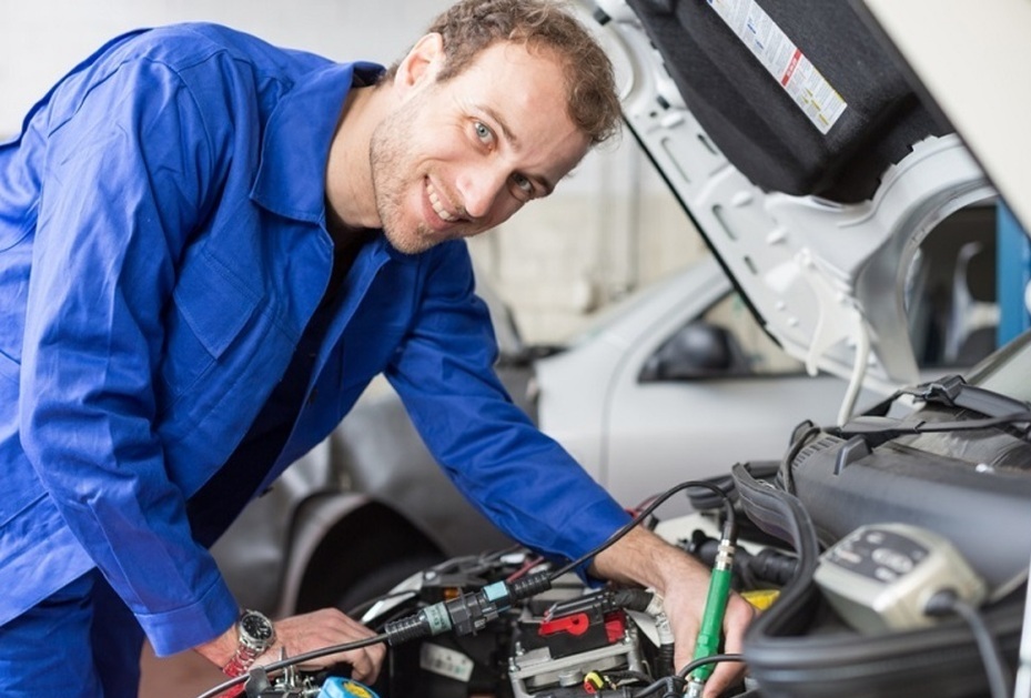Ce fac pot face specialistii de la un service de electrica auto?